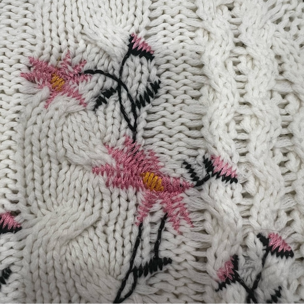 Cotton Emporium Embroidered Ivory Sweater Women’s Sz XL - Picture 3 of 8